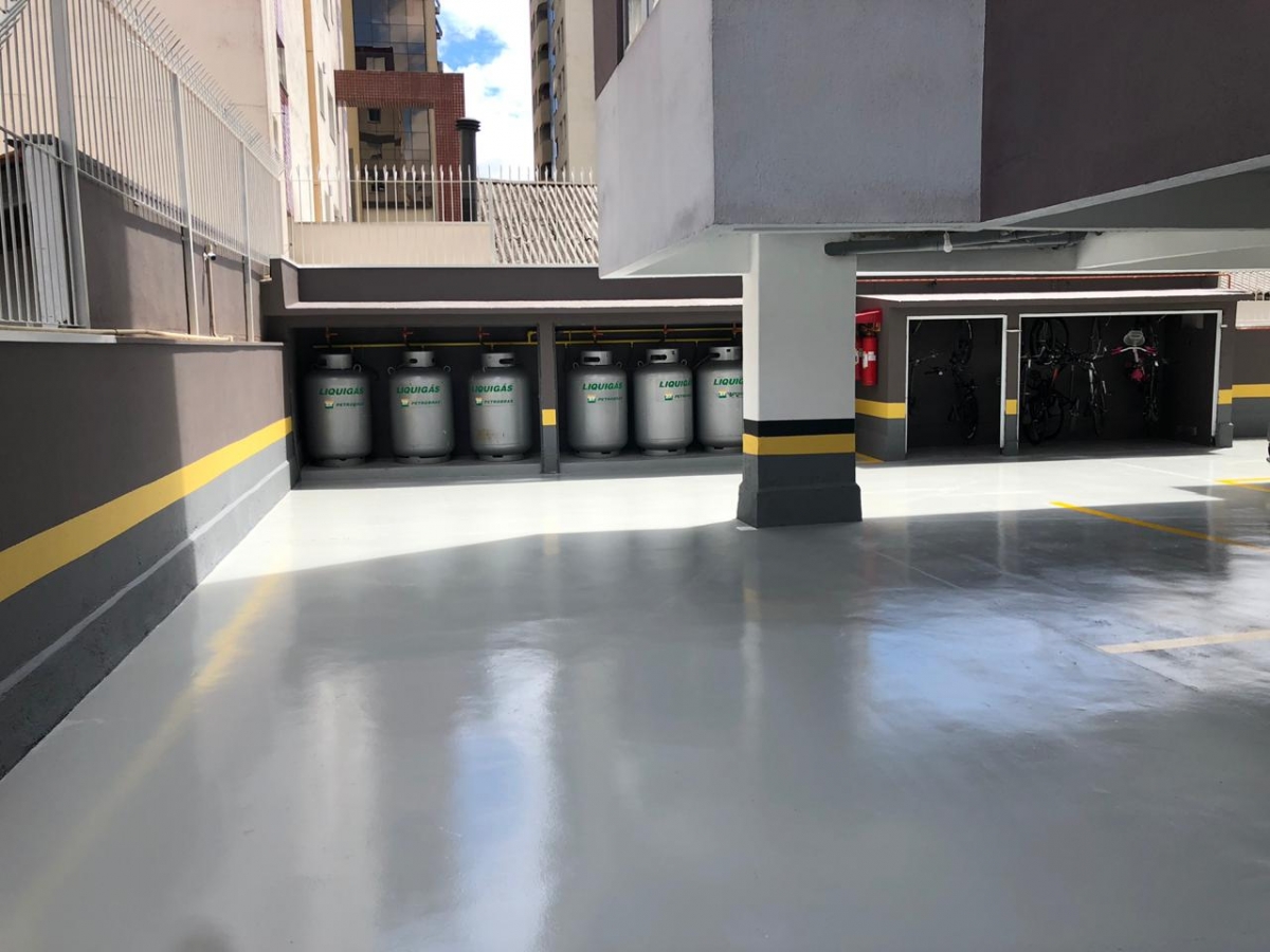 Drenagem e problemas estruturais em condomínio residencial